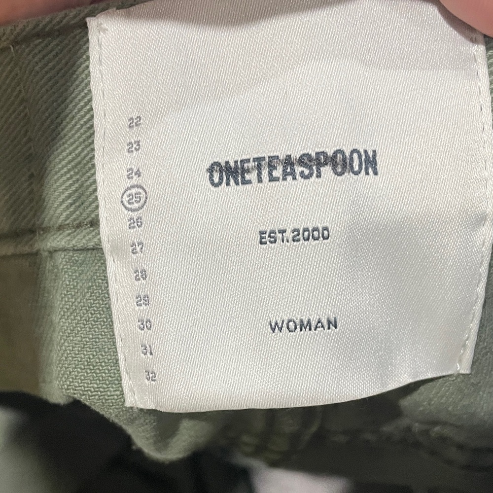 *** not for sale***New One Teaspoon Bandits super Khak shorts size 25 solid de - Picture 5 of 9